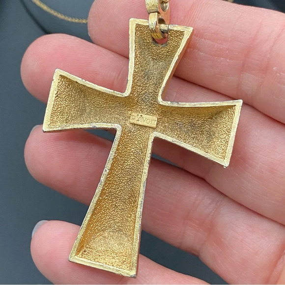 Vintage Avon 1976 Florentine Finish Brushed Gold Tone Cross - Picture 9 of 14
